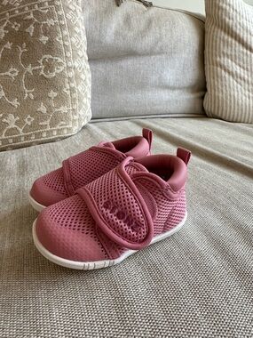 Stonz Pink Breathable Mesh Slip-On Sneakers for Kids